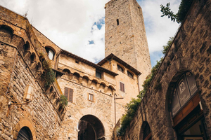 Full-Day Excursion to Siena, San Gimignano & Pisa