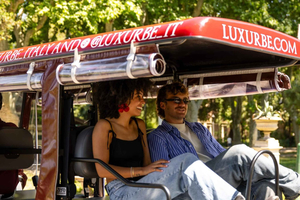 Golf Cart Tour: Highlights of Florence and Hills