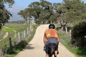 Tuscany: Florence Gravel Bike Tour with Guide