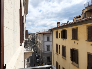 Live Florence Guest House