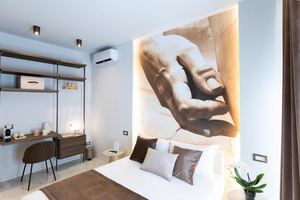 Michelangelo Central Suites