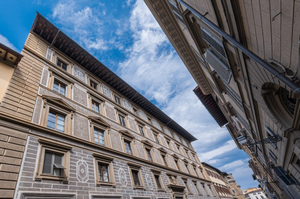 Palazzo Tintori Garden by Florence Luxury Home