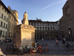 Peruzzi Residences