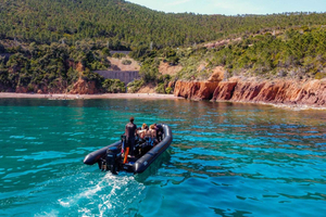 Cannesista: Olennainen Calanques de l'Estérel -meriretki