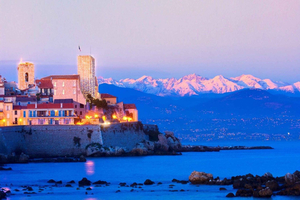 Fra Nice: Antibes, Cannes, Grasse og Gourdon på privat tur