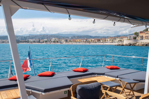 Nice: Relaxing Morning at Sea on a Maxi Catamaran - Baie de Villefranche
