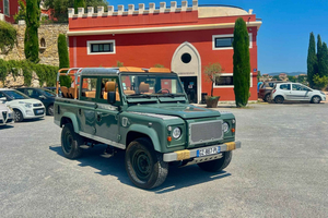 Nizza: degustazione di vini nell'entroterra a bordo di un Defender