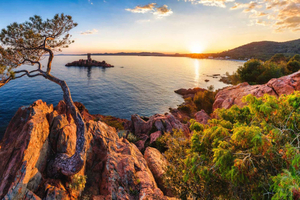 Saint-Raphaël: Aperitif cruise and sunset