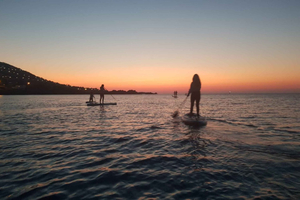 Sonnenaufgang beim Paddeln zu den Îles Vieilles