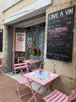 Le Poulpi Place