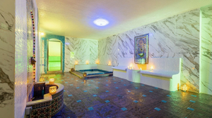 Les Bains de Cléopâtre