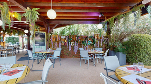 Les Pins Blancs en Provence - Hôtel