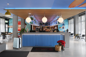 Moxy Bar