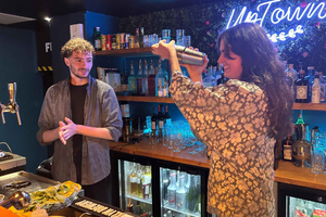 Shake, Mix & Sip: Cocktail-Workshop in der Altstadt von Nizza