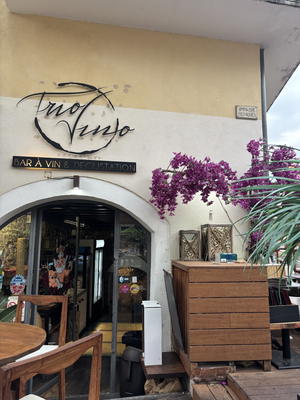 Trio Vino