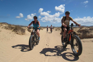 E-Biking among volcanoes