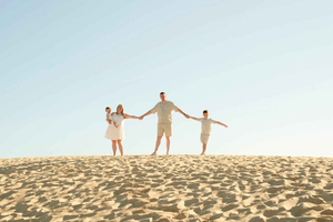 Family photo shoot in the Corralejo Dunes