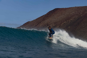 Fuerteventura 5-Day Surf and Sail Surfari 4 Advancing Surfer