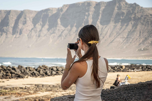 Lanzarote: VIP Tour to Timanfaya, Lago Verde & Famara Beach