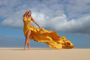 Portrait and Flying Dress Photo Session