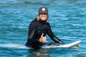 South 2-Hour Surf Lesson with Equipment
