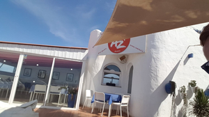 Azzurro Chill Out Restaurant