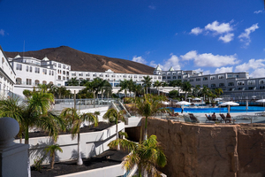 Royal Palm Resort & Spa