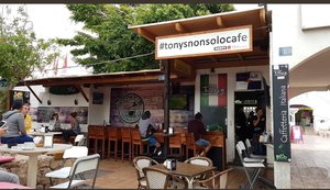 Tonysnonsolocafe