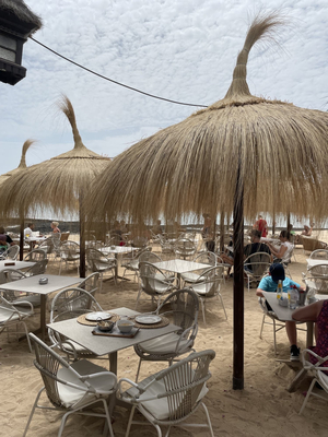 Waikiki Beach Club