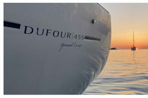 Embark on an unforgettable boat adventure around Baiona Bay!