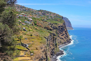 From Porto: Atlantic Galicia coastal Day Trip with Lunch