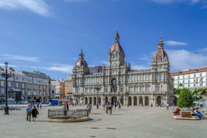 Hello La Coruna: Private 2-Hour Intro Walk with Local Guide