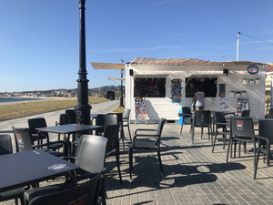 Beach Bar