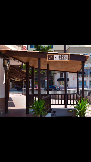 El Cotarro Restaurant
