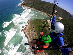 Dolphin Paragliding : Wilderness Beach Hotel Paragliding TANDEM Flight Experience