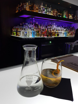Júus Cocktail Bar