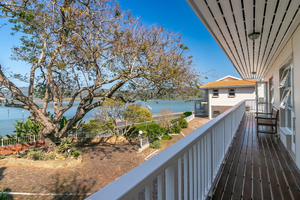 Phoenix Lodge and Waterside Accommodation