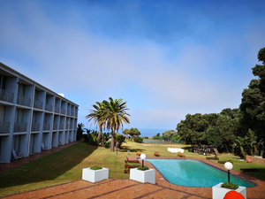 Wilderness Beach Hotel