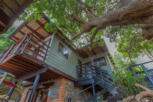 Wilderness Beach House Backpackers Lodge