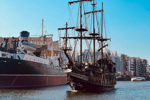 Gdansk: Guided Round-Trip Cruise to Westerplatte