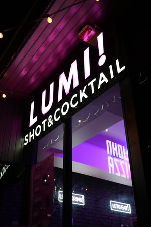 Lumi Shot & Cocktailbar
