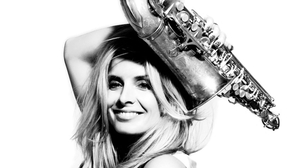 CANDY DULFER