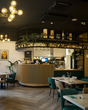 ArtBistro by Progres. Restauracja Gdańsk Wrzeszcz, Garnizon
