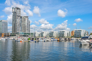 Sea towers 24