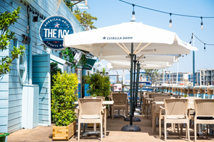 Ivy Sports Bar & American Grill
