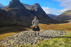 Greenock: Stirling Castle, Kelpies, & Luss Day Trip