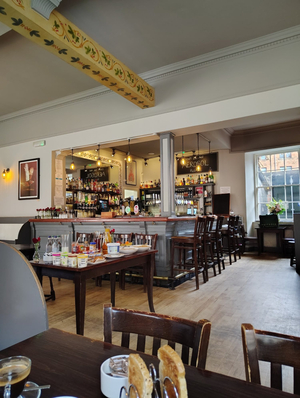 Babbity Bowster Bar/Restaurant/Hôtel