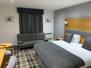 Crowwood Hotel et Restaurant Alba