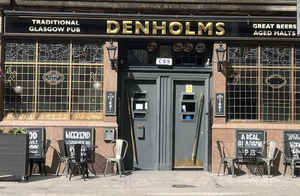 Denholm's Bar