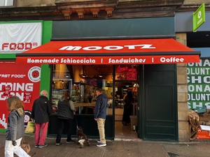 Mootz Glasgow